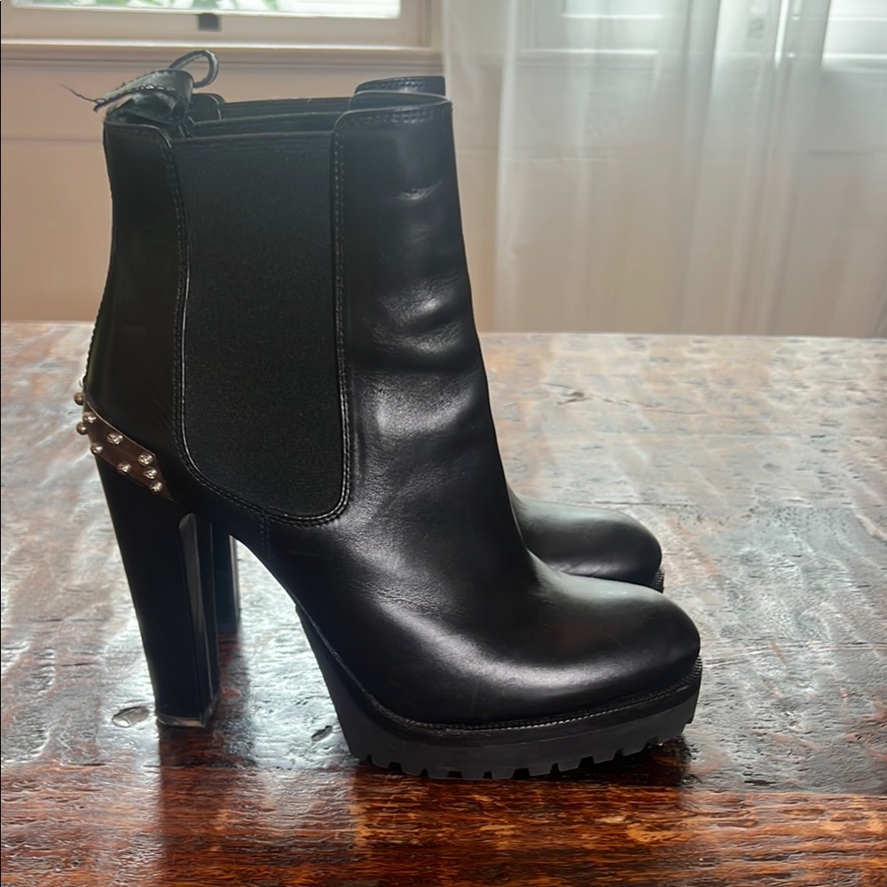 Alexander McQueen Black Leather Ankle Boots with Studded Heel